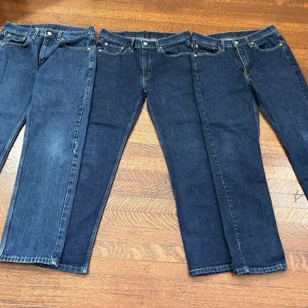 Levis lot pairs